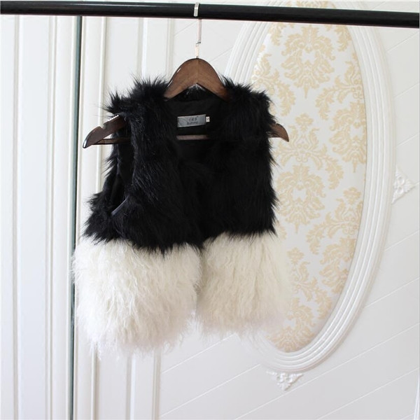 ΝΕΟ μοντέλο μοντέρνο γυναικείο γιλέκο σε μαύρο και άσπρο χρώμα