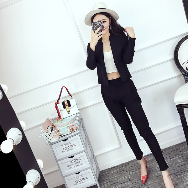 Κομψό γυναικείο κοστούμι  παντελόνι και σακάκι σε δύο χρώματα