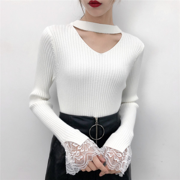 Μοντέρνα γυναικεία  μπλούζα με ντεκολτέ σε σχήμα V και δαντέλα στα μανίκια σε διάφορα χρώματα