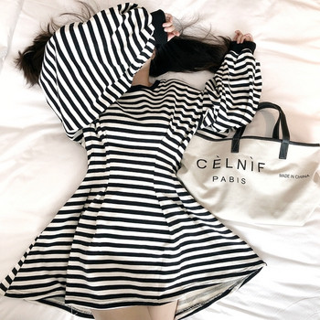 Új modell női csíkos ruha kivágott modell O-nyakkal