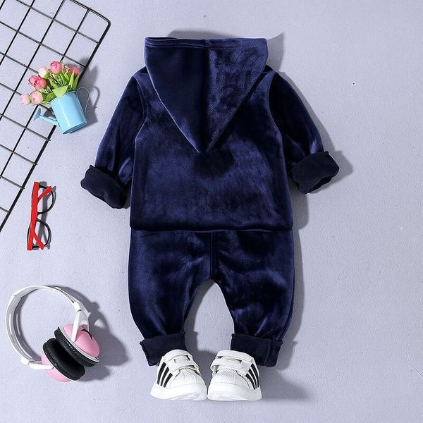 Set copii pentru baieti si fete in doua parti cu logo in trei culori