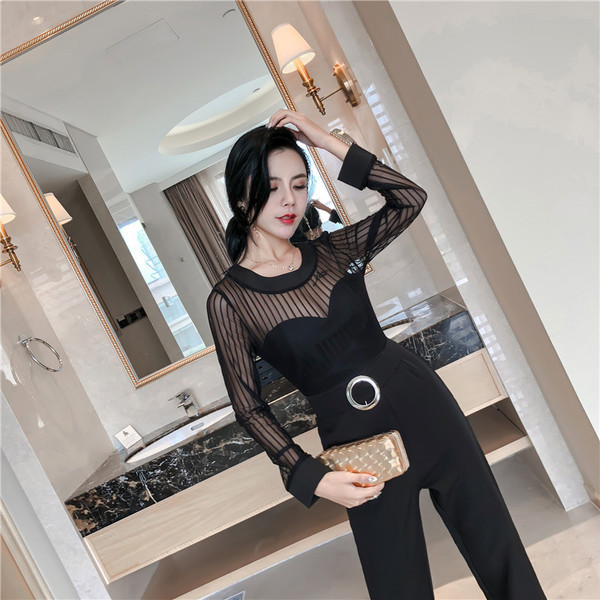 Salopeta de dama eleganta cu decolteu in O - doua modele