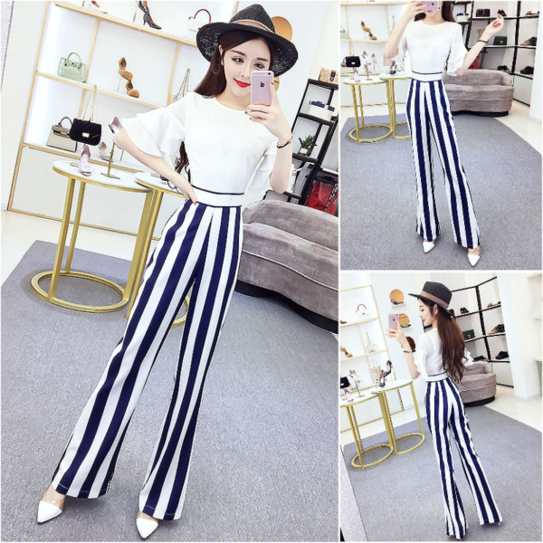 Κομψές γυναικείες φόρμες