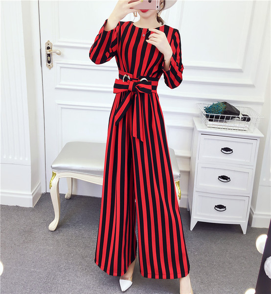 Salopetă elegantă pentru femei în dungi în trei culori