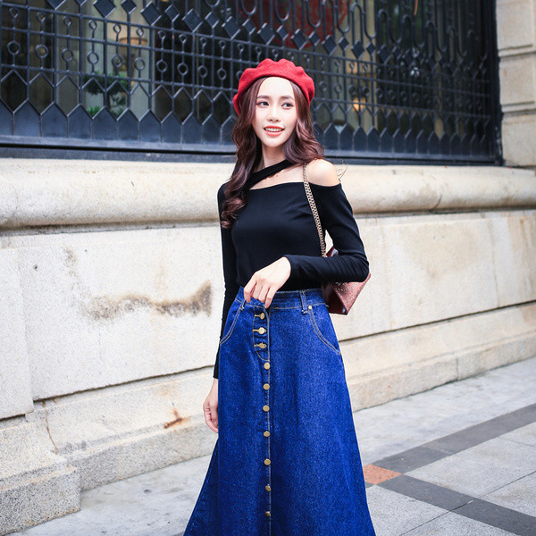 Modern női blúz fekete színben