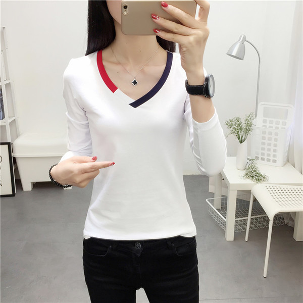 Női modern közeli V-nyakú fehér és fekete színben