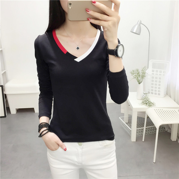 Női modern közeli V-nyakú fehér és fekete színben