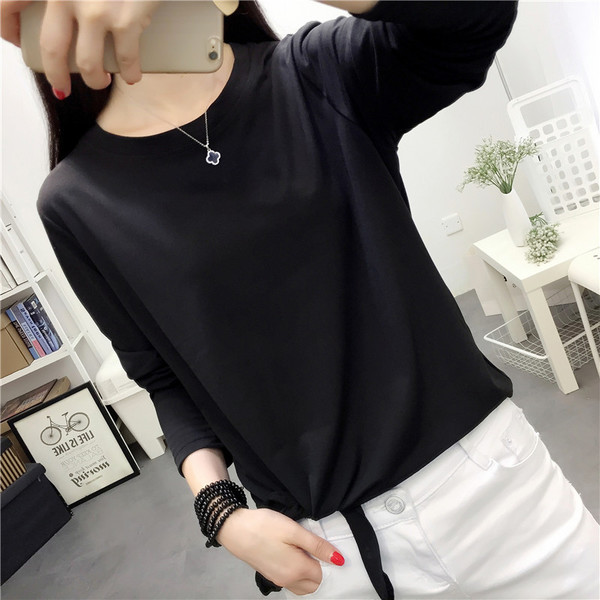 Μοντέρνα γυναικεία μπλούζα σε τρία χρώματα 