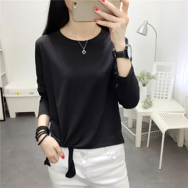 Μοντέρνα γυναικεία μπλούζα σε τρία χρώματα 