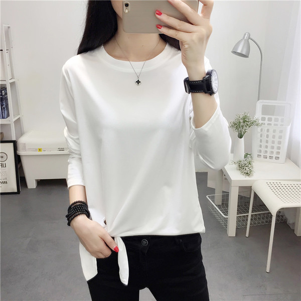 Μοντέρνα γυναικεία μπλούζα σε τρία χρώματα 