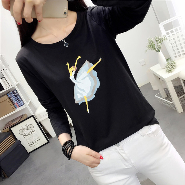 Bluză de damă modernă în alb și negru