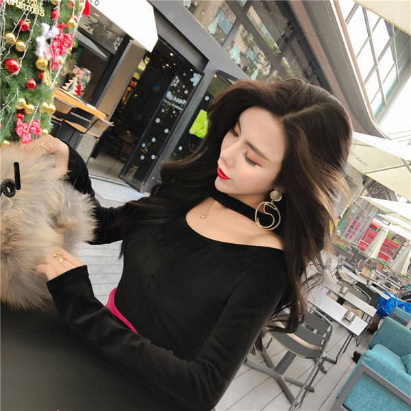 Γυναικεία κομψή μπλούζα σε μαύρο και κόκκινο χρώμα