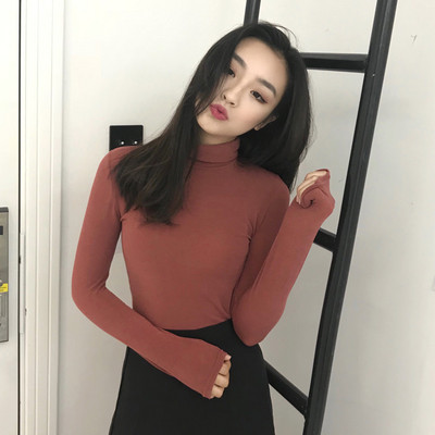 Μοντέρνα γυναικεία μπλούζα  σε διάφορα χρώματα