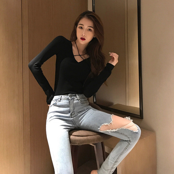 Μοντέρνα γυναικεία μπλούζα σε τέσσερα χρώματα