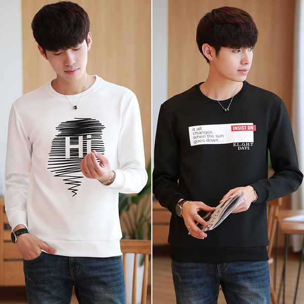 Bluză bărbătească modernă în alb-negru cu diverse aplicații