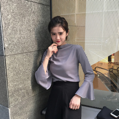 Elegáns modell női blúz lótusz ujjal több színben