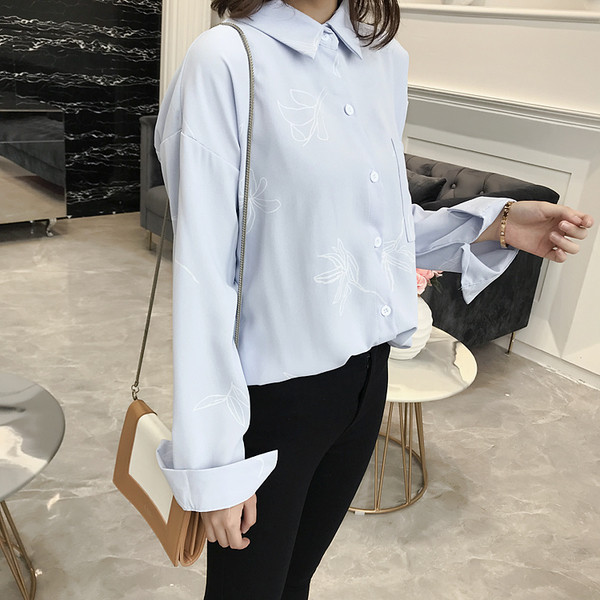 Stílusos női ing színes felirattal