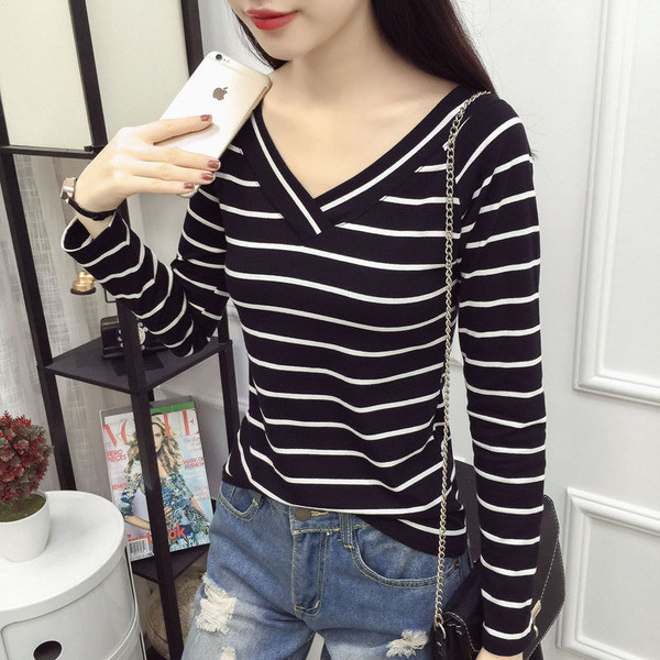 Γυναικεία μπλούζα σε τέσσερα χρώματα