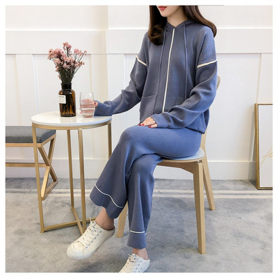 Γυναικείο πλεκτό σετ - μπλούζα με κουκούλα + παντελόνι σε τρία χρώματα