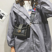 HIT Stílusos női táska fém csattal több színben