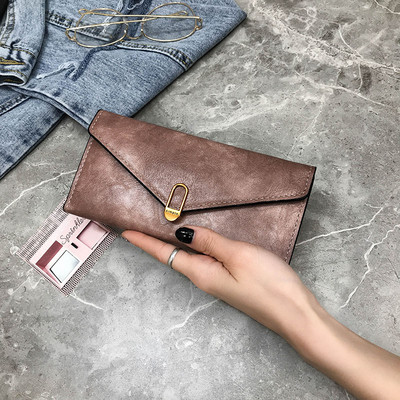 Μοντέρνο γυναικείο πορτοφόλι σε τέσσερα χρώματα