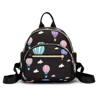 Női hétköznapi hátizsák fém elemekkel több színben