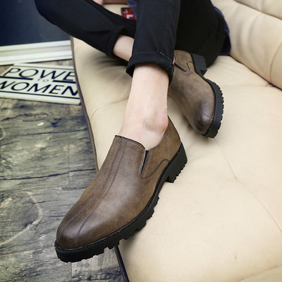 Κομψά υποδήματα ανδρικά σε δύο χρώματα - δύο μοντέλα