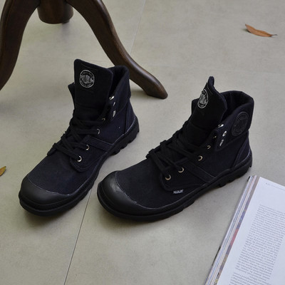 Καθημερινά ανδρικά παπούτσια  για το φθινόπωρο  σε διαφορετικά χρώματα