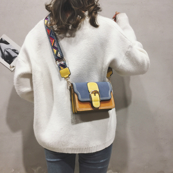 Γυναικεία μοντένα τσάντα με διπλή λαβή σε διάφορα χρώματα