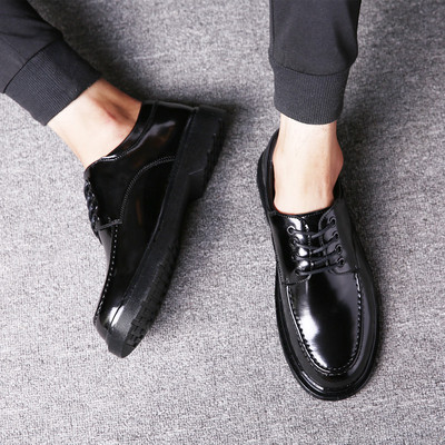 Alkalmi férfi cipő fekete színben