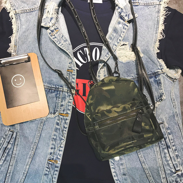 Terepszínű női kis hátizsák három színben