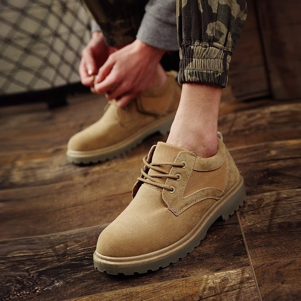 Öko bőrből készült férfi téli cipő két színben