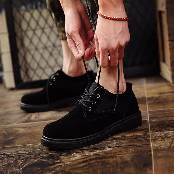 Öko bőrből készült férfi téli cipő két színben