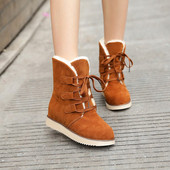 Ζεστές γυναικείες μπότες το για φθινόπωρο και το χειμώνα σε τέσσερα χρώματα