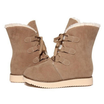 Ζεστές γυναικείες μπότες το για φθινόπωρο και το χειμώνα σε τέσσερα χρώματα