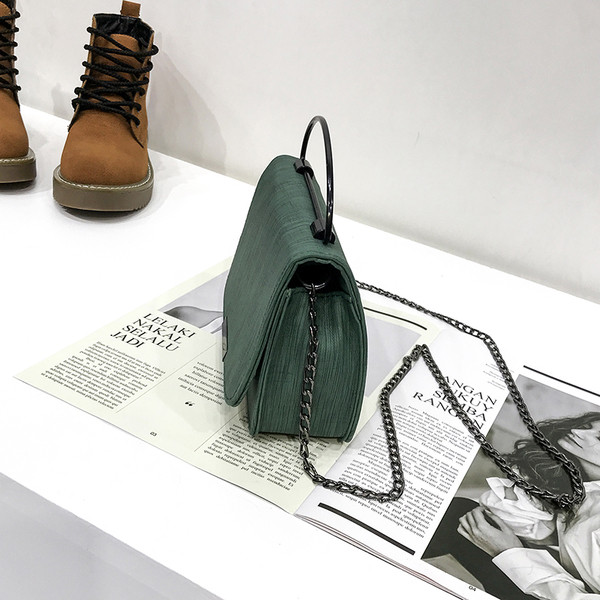 Stílusos női táska hosszú és rövid fülekkel, négy színben