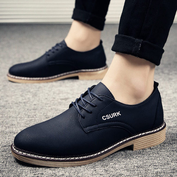 Alkalmi férfi cipő fekete és kék fűzővel