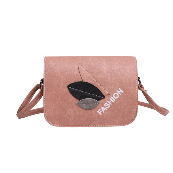 Μοντέρνα γυναικεία τσάντα με τρισδιάστατο στοιχείο σε διάφορα χρώματα