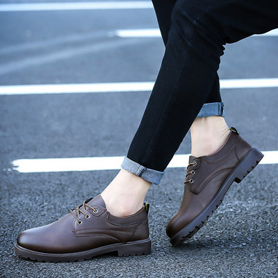 Άνετα αρσενικά παπούτσια φθινόπωρο σε τρία χρώματα