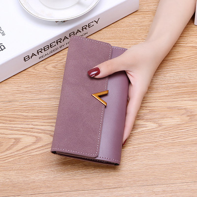 Γυναικείο πορτοφόλι με μεταλλική διακόσμηση σε πέντε χρώματα