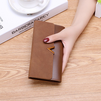 Γυναικείο πορτοφόλι με μεταλλική διακόσμηση σε πέντε χρώματα