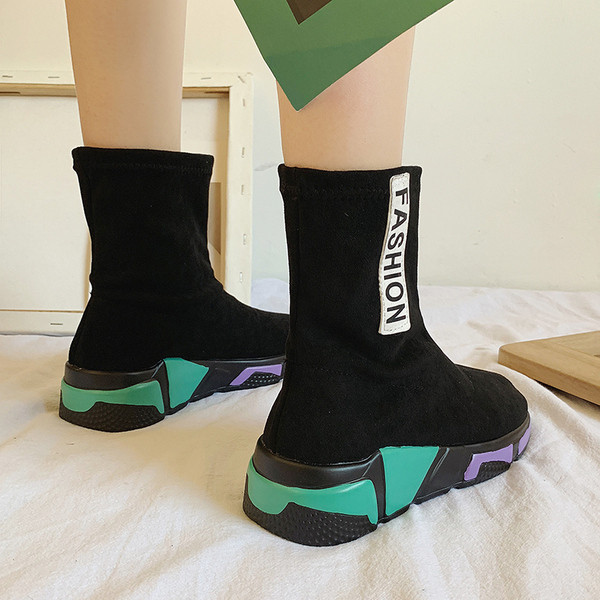 ÚJ női tornacipő őszre és télre két színben