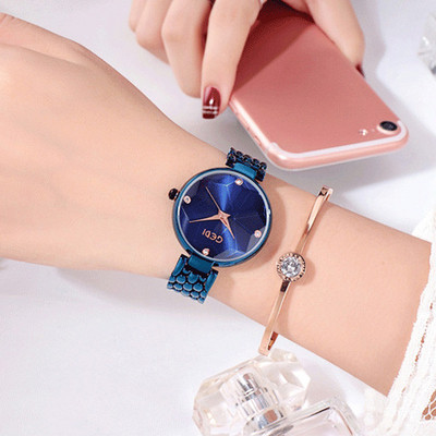 Γυναικείο κομψό ρολόι σε διάφορα χρώματα