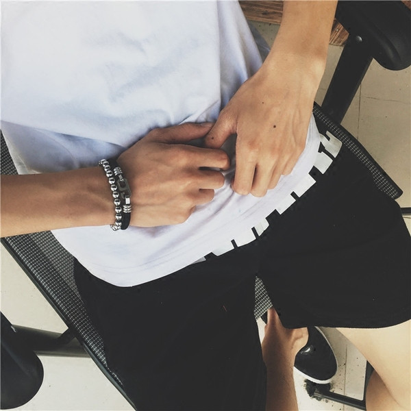 Férfi karkötő több árnyalatban