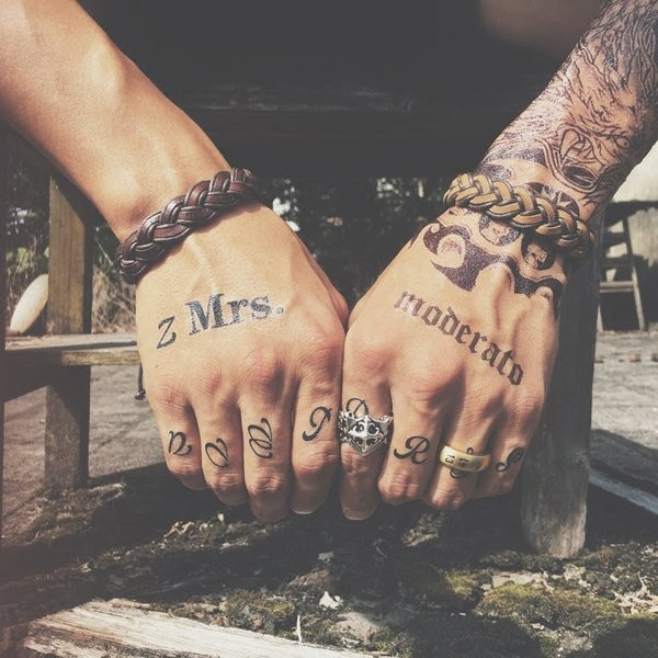 Brățară modernă din piele pentru bărbați