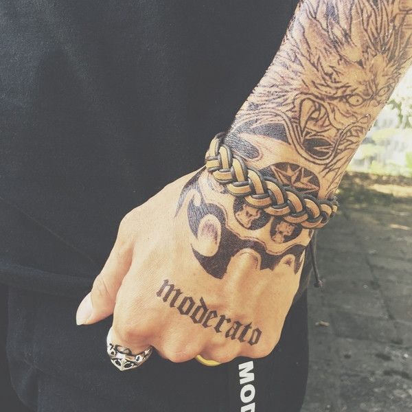 Brățară modernă din piele pentru bărbați