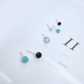 Cercei de dama in diferite modele cu pietre colorate