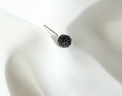 Cercei de dama in diferite modele cu pietre colorate