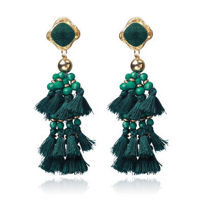 Μακριά γυναικεία σκουλαρίκια σε διάφορα χρώματα