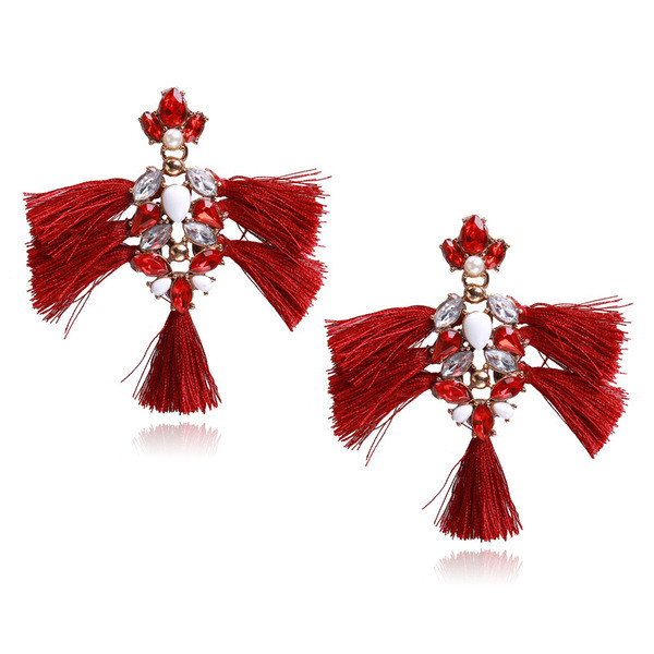 Cercei de dama actuali cu pietre in mai multe culori